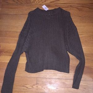 Army green AE cropped sweater